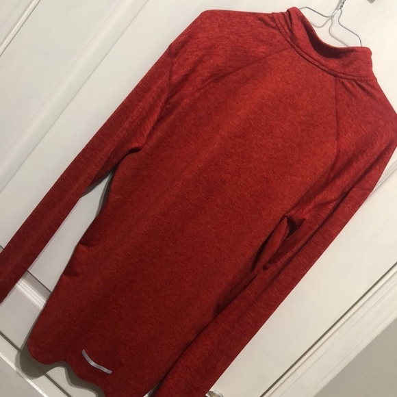 Nike running shirt - Picture 4 of 10